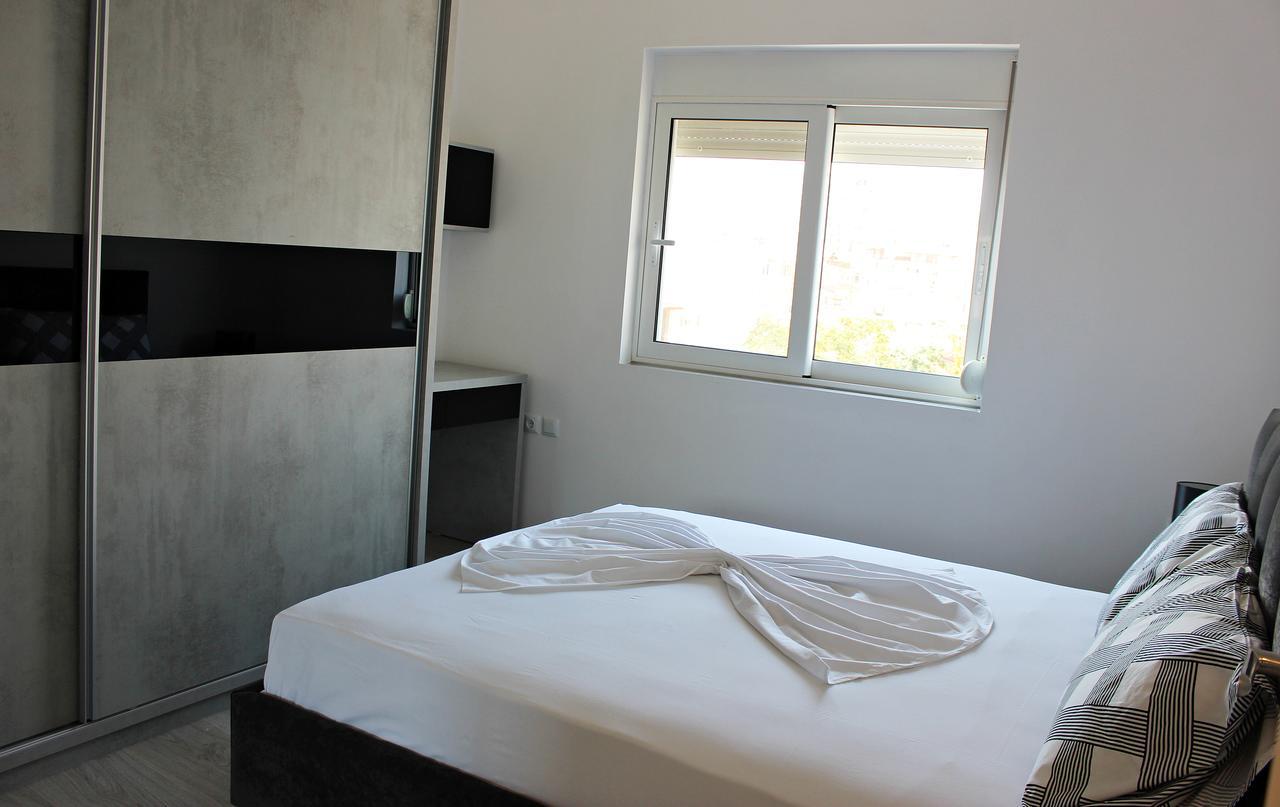 Erin Luxury Home Sarandë Esterno foto