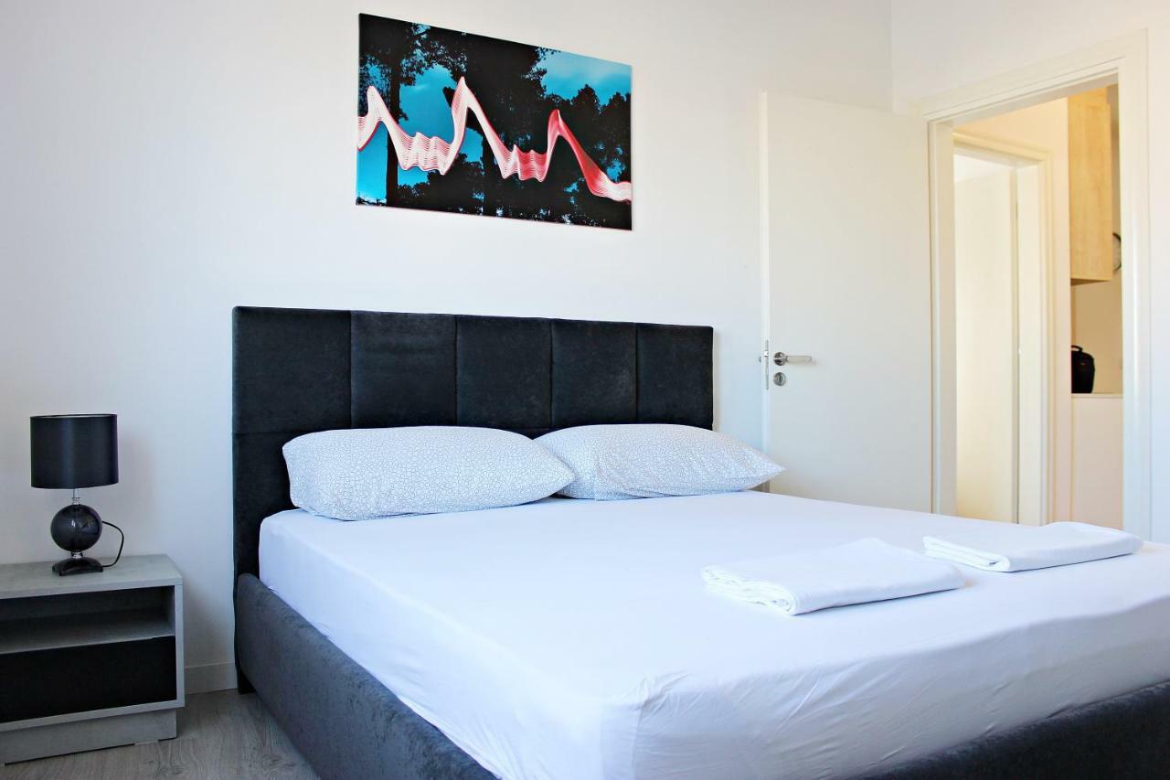 Erin Luxury Home Sarandë Esterno foto